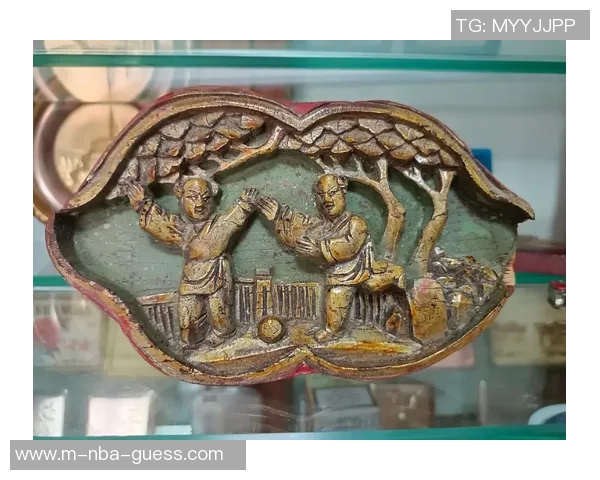 古代足球蹴鞠的起源与发展探讨及其对现代足球的影响分析